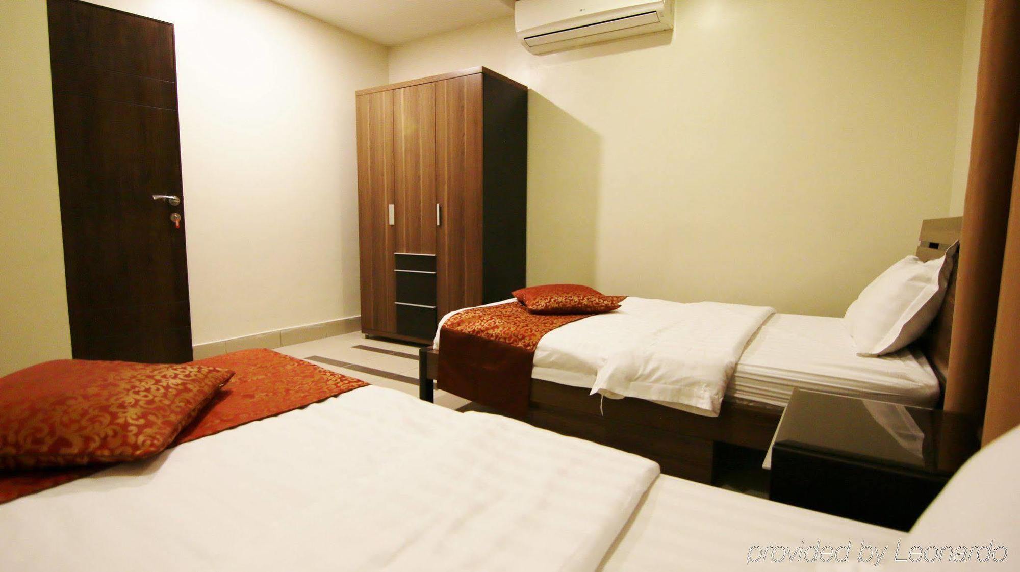 Stars Suites - Al Hamra Aparthotel 3*
