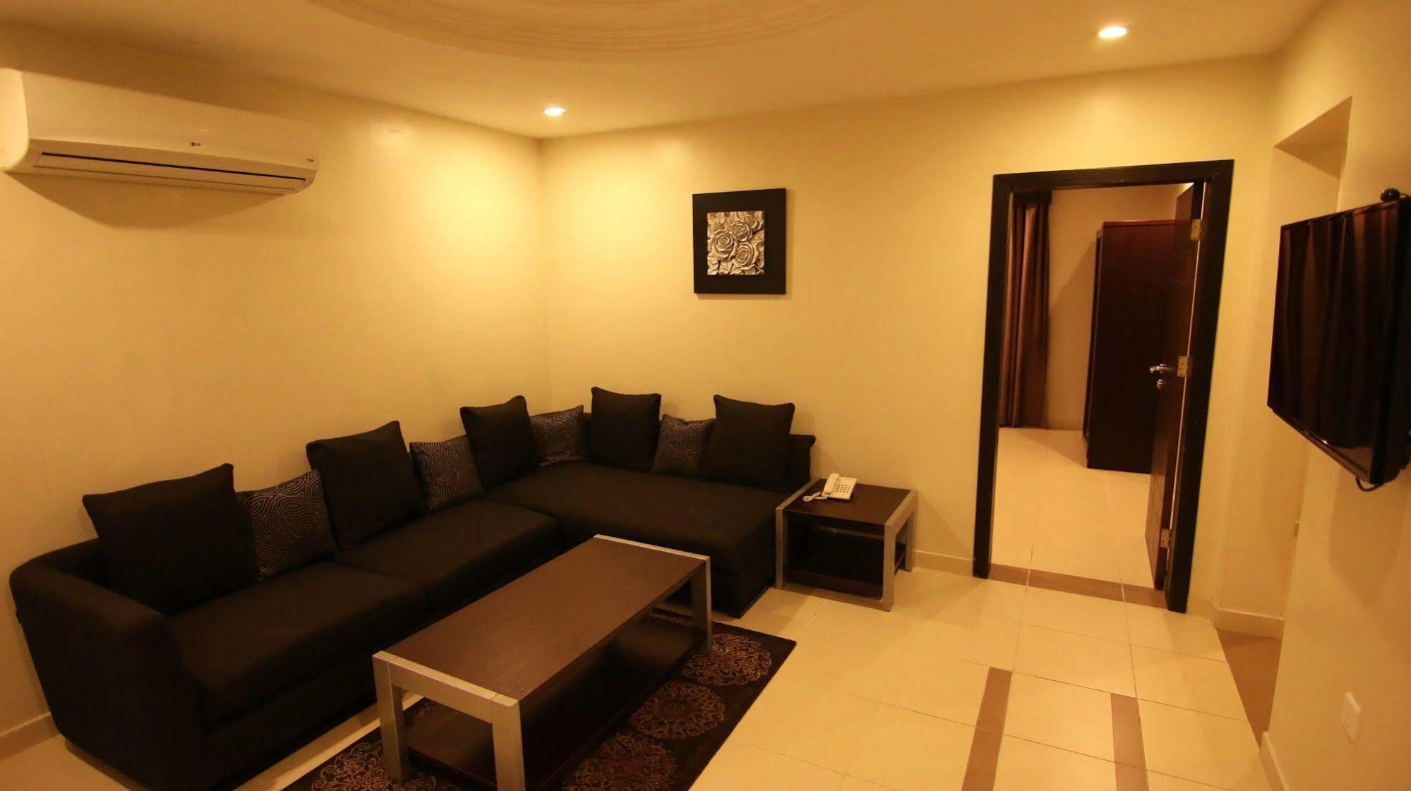 Stars Suites - Al Hamra 3* Jeddah